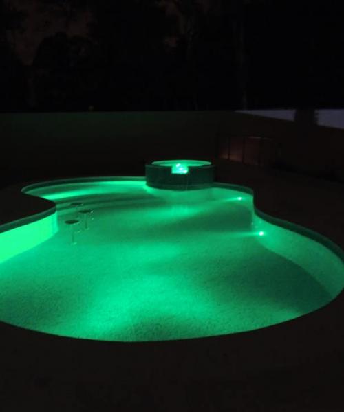 Iluminação de Piscinas