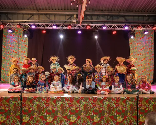 Uma noite de alegria e tradição na Festa de São João do Colégio