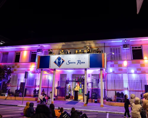 Espetáculo “105 Anos de História” encanta o público