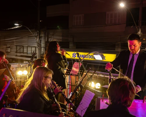 Espetáculo “105 Anos de História” encanta o público