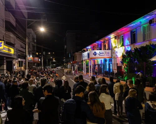 Espetáculo “105 Anos de História” encanta o público