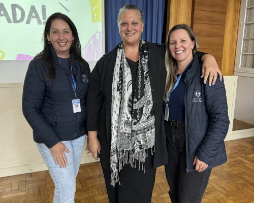 Palestra sobre neurodesenvolvimento e uso de telas na infância