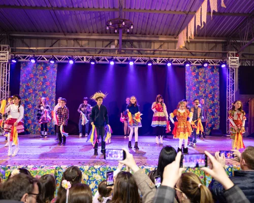 Tradição, alegria e integração marcam a Festa Junina do Colégio