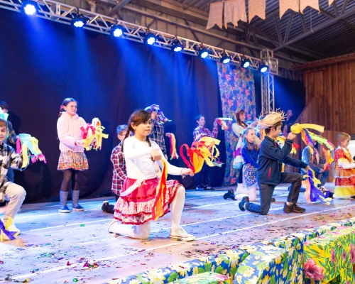 Tradição, alegria e integração marcam a Festa Junina do Colégio