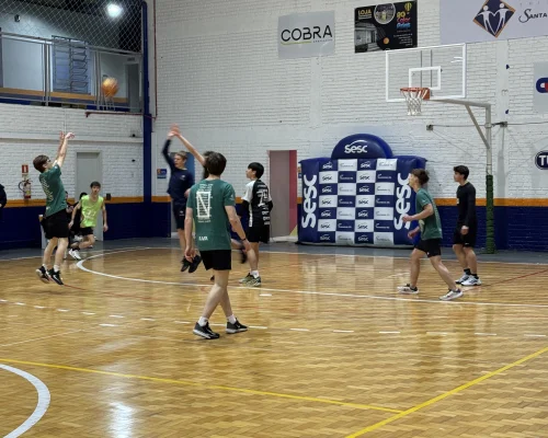 Interséries de Basquete movimentam a escola