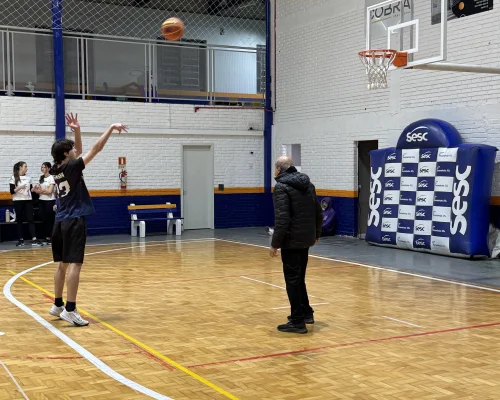 Interséries de Basquete movimentam a escola