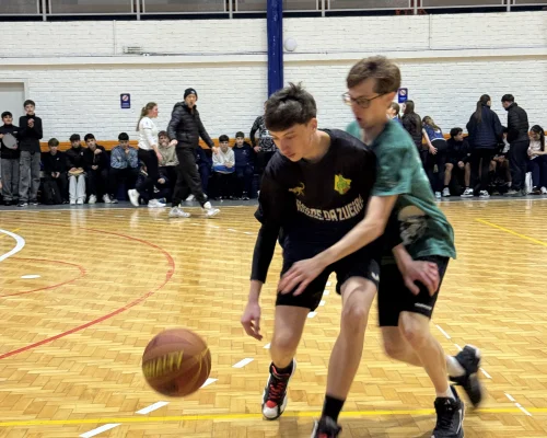 Interséries de Basquete movimentam a escola