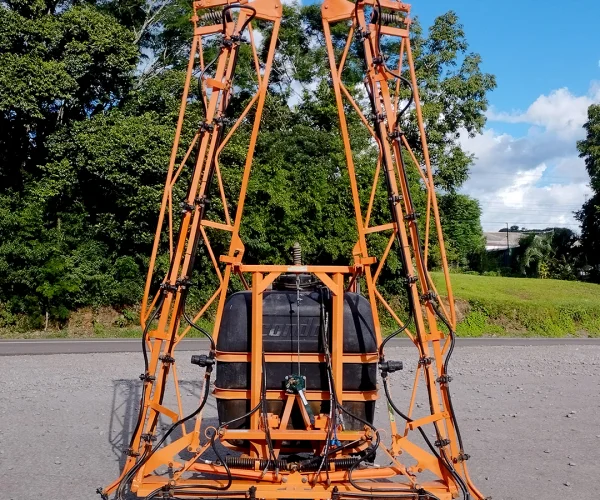 PULVERIZADOR JACTO 600LT