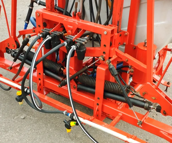 PULVERIZADOR KUHN 800L