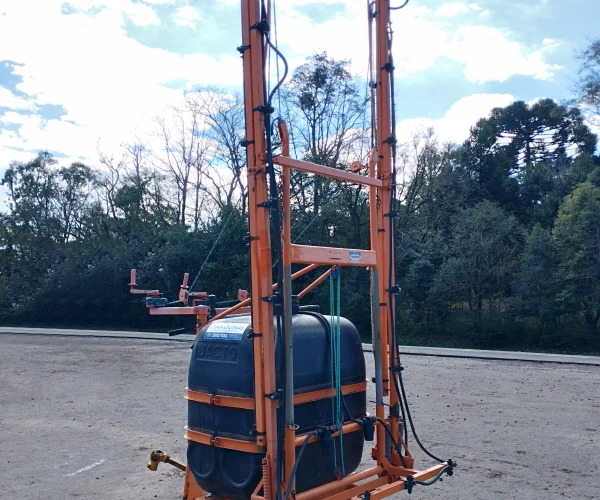 PULVERIZADOR JACTO 600L