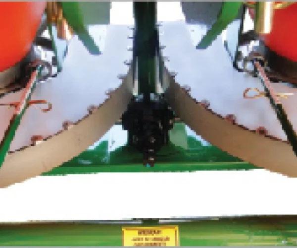 Distribuidor de sementes fertilizantes Maqtron