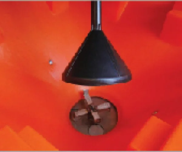 Distribuidor de sementes fertilizantes Maqtron