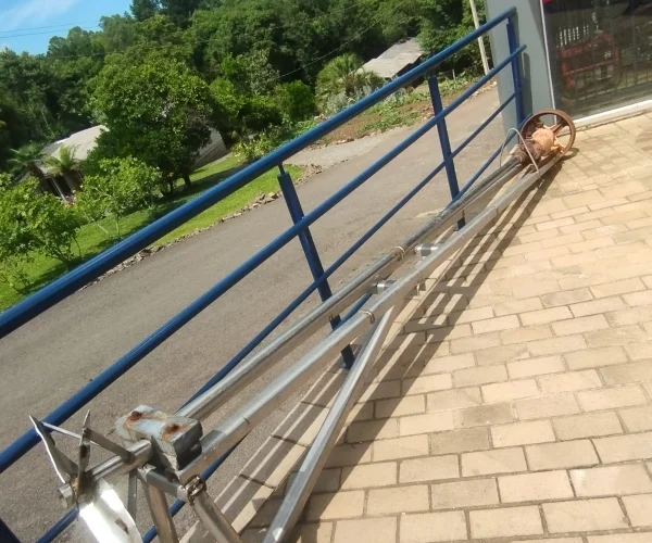 MISTURADOR DE ESTERCO