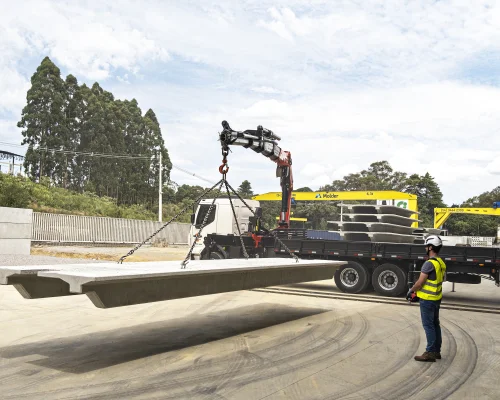 Assistência Técnica PALFINGER Brasil