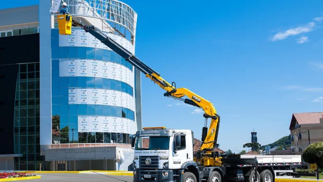 Assistência Técnica TKA Guindastes