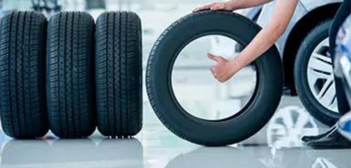 PNEUS NOVOS NA FRENTE OU ATRÁS?