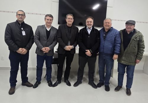 Deputados visitam o hospital