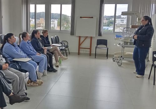 Treinamento sobre higienização das mãos