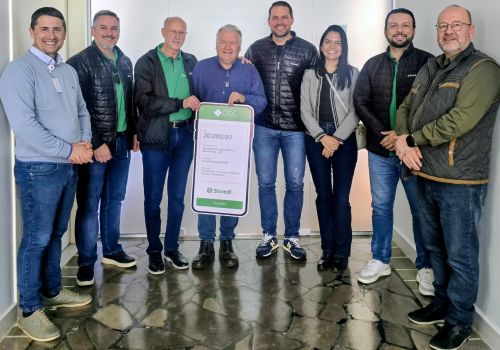 Sicredi entrega R$ 20 mil ao HSJB