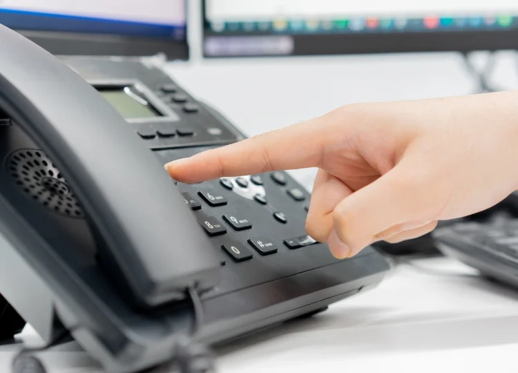 Telefonia Fixa - Centrais Micro PABX - VoIP