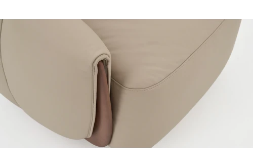 Poltrona Castanha