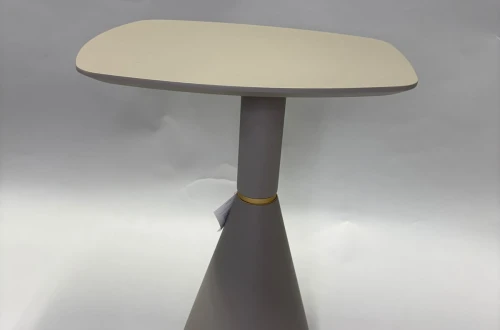 Mesa de apoio cone excentrica