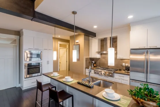 Moveleiro e ferragens