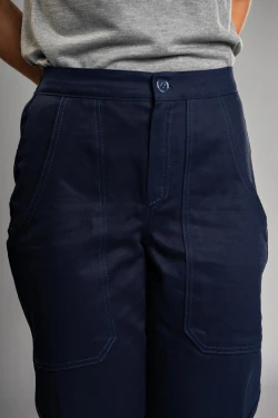 Calça de Sarja Feminina com Cinta