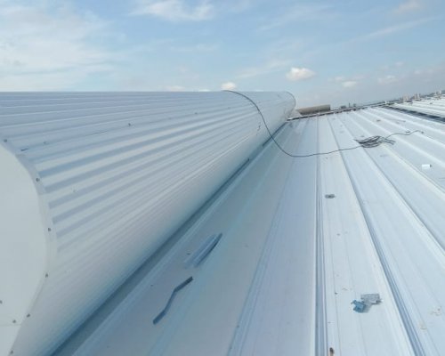 Ventilação natural (Lanternim)