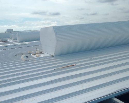 Ventilação natural (Lanternim)
