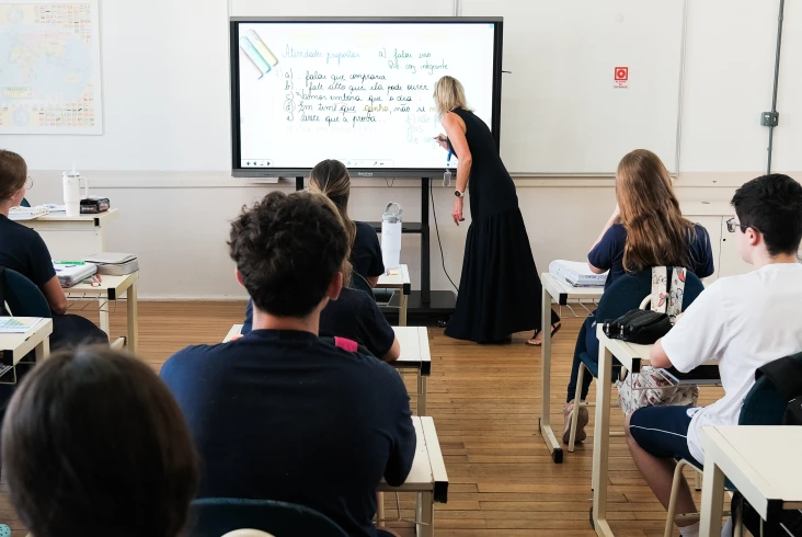 Ensino Médio Colégio Regina Coeli