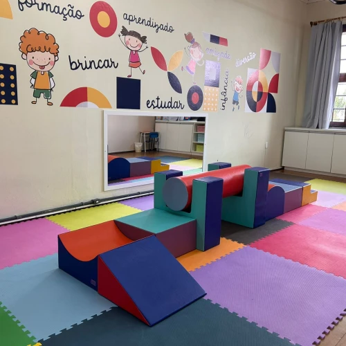 Sala de estímulo e ação