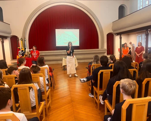Palestras promovem reflexão sobre o Dia Internacional da Mulher