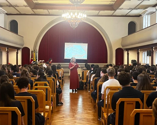 Palestras promovem reflexão sobre o Dia Internacional da Mulher