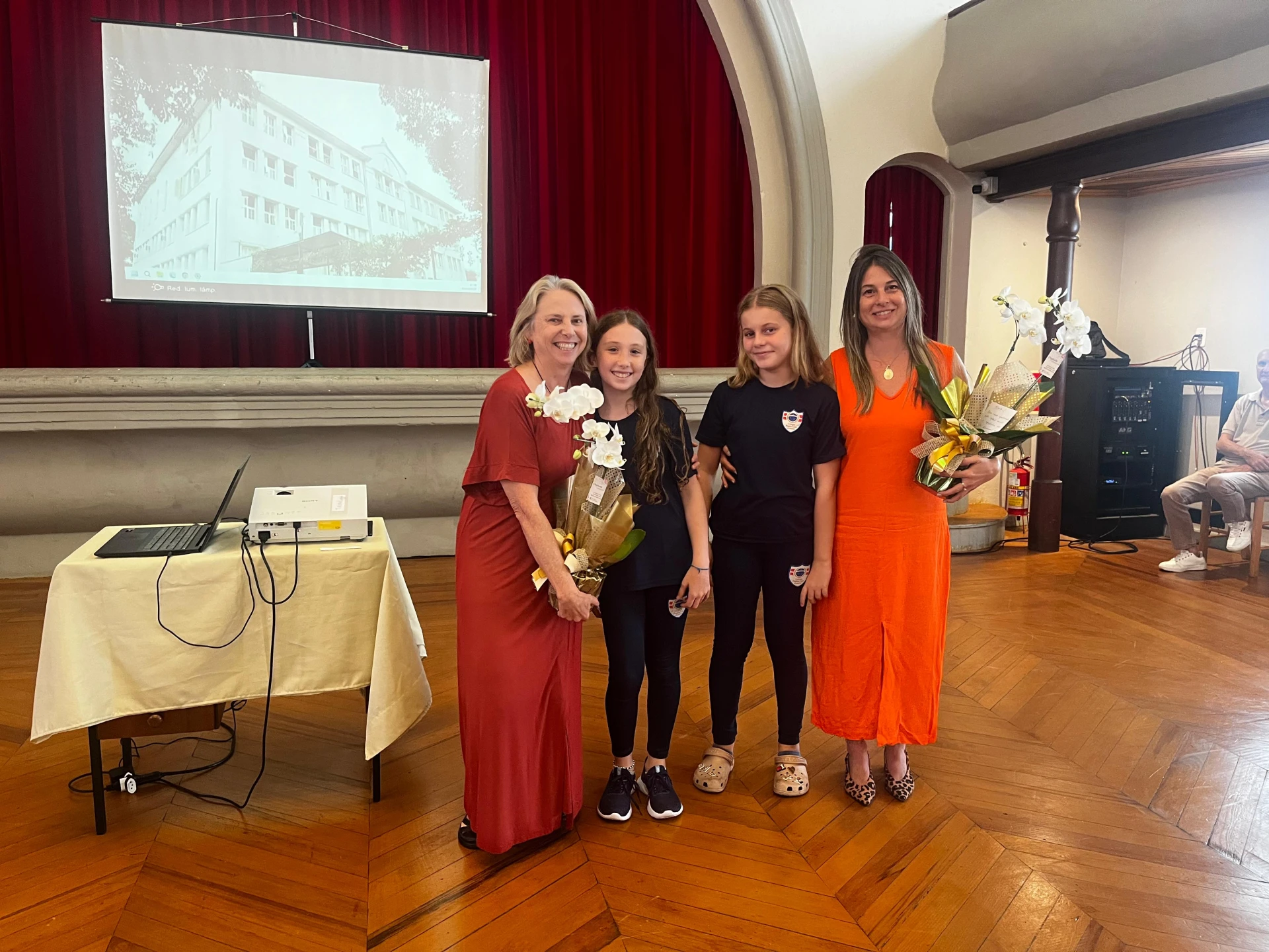 Palestras promovem reflexão sobre o Dia Internacional da Mulher