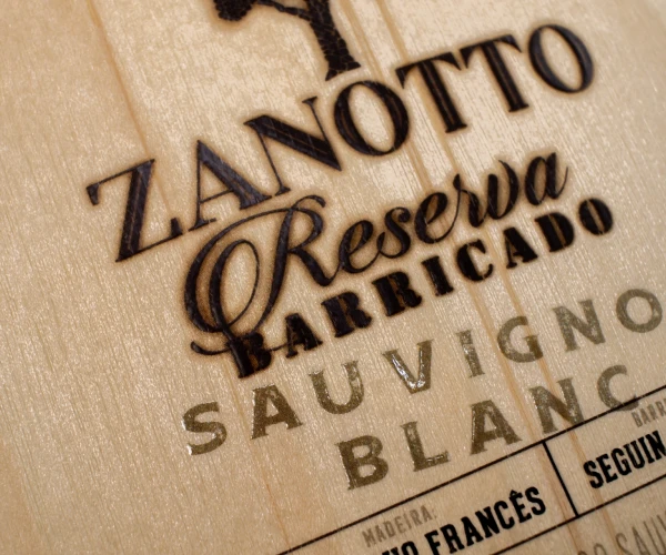 Para vinhos e espumantes