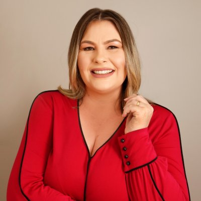 Carine Bolzan Salin Pereira
